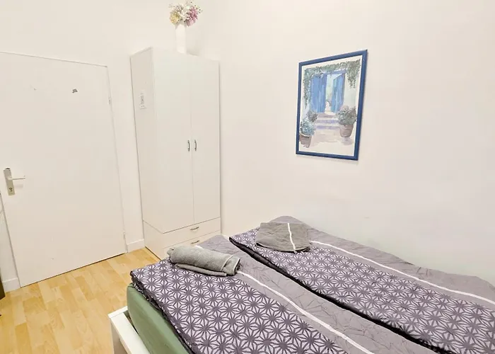 Homestay szállás Comfortable In Lugner Area *